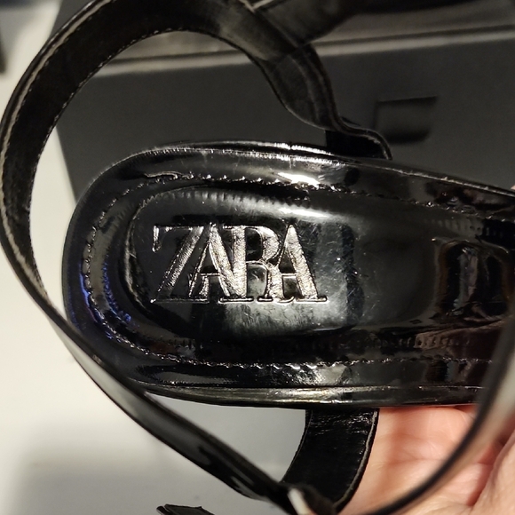 Zara Black Chunky Platform Heels * See Desc. - Picture 2 of 8